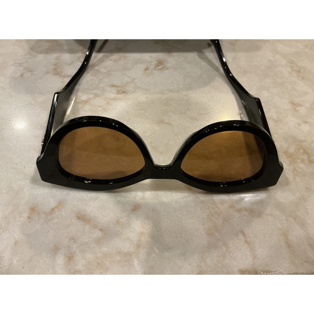 GUCCI GG0957S 003Cat Eye Sunglasses Black Gold Logo Brown Lens Italy M - Picture 12 of 13